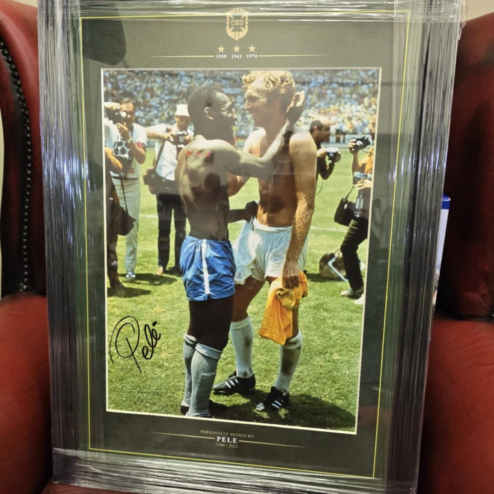 PELE HAND SIGNED WITH FULL COA